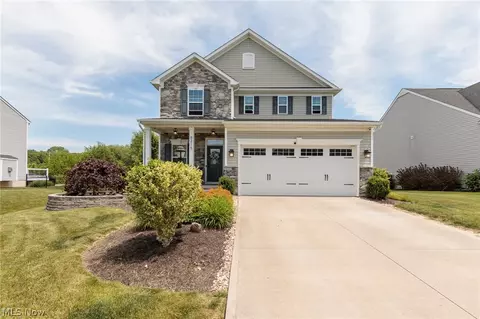 6215 Hooper Dr, Medina, OH 44256
