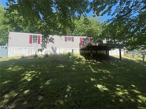 5494 Pounds Ln, Glouster, OH 45732
