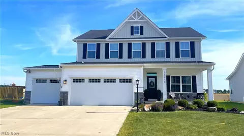 36615 Gladstone Mill Dr, North Ridgeville, OH 44039