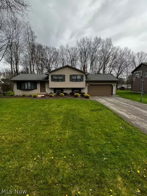 6779 Colleen Dr, Boardman, OH 44512