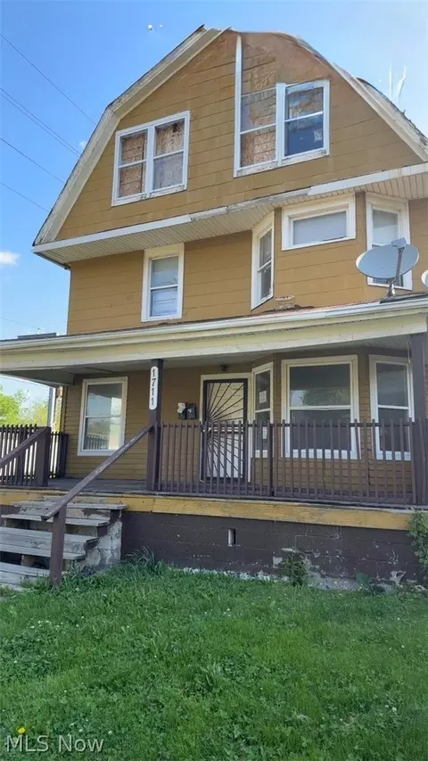 1711 Holyoke Ave, East Cleveland, OH 44112