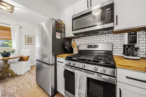 Kitchen - 2027 W 16th St, Ashtabula, OH 44004 photo 1 of 4