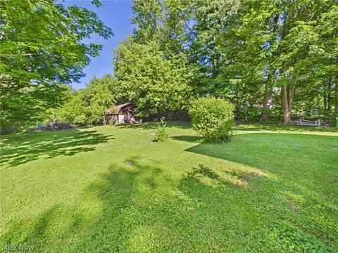 Exterior - 2648 River Rd, Willoughby Hills, OH 44094 photo 9 of 10