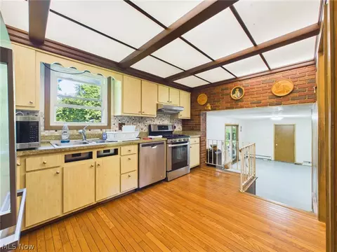 Kitchen - 2648 River Rd, Willoughby Hills, OH 44094 photo 1 of 3