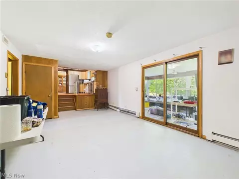 Living - 2648 River Rd, Willoughby Hills, OH 44094 photo 4 of 4