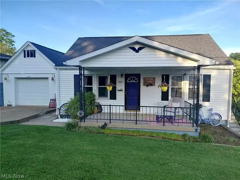 242 Cedar Rd, Richmond, OH 43944