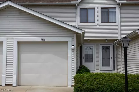 5514 Sandpiper Dr, Parma, OH 44134