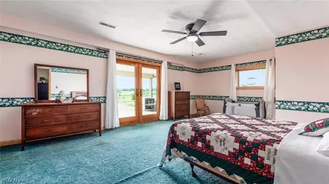 Bedroom - 10550 Amish Ridge Rd, Somerset, OH 43783 photo 12 of 14