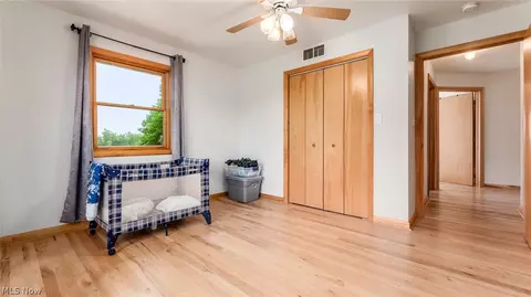 Bedroom - 10550 Amish Ridge Rd, Somerset, OH 43783 photo 5 of 14