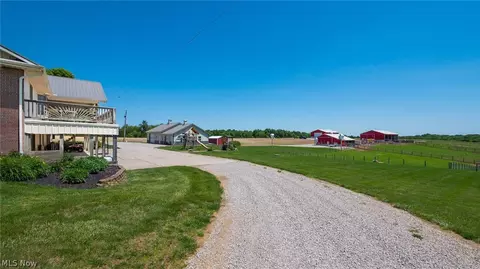 Exterior - 10550 Amish Ridge Rd, Somerset, OH 43783 photo 4 of 4