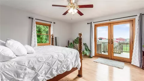 Bedroom - 10550 Amish Ridge Rd, Somerset, OH 43783 photo 1 of 14