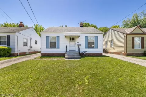 13413 Crossburn Ave, Cleveland, OH 44135