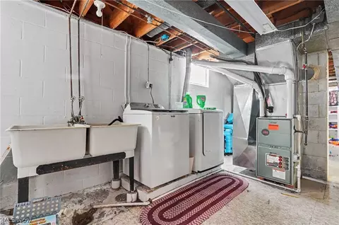Other - 577 Geneva Ave, Struthers, OH 44471 photo 10 of 11