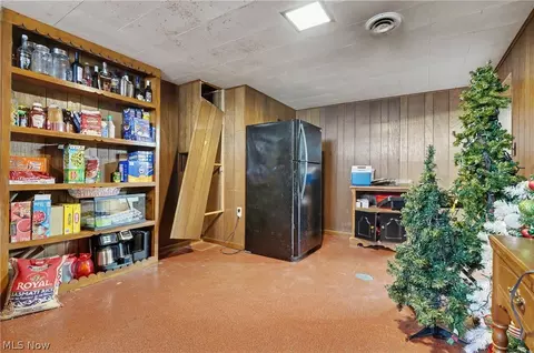 Other - 577 Geneva Ave, Struthers, OH 44471 photo 8 of 11