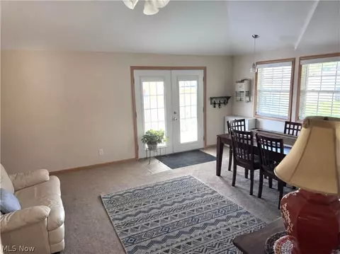 Living - 315 E State St, Newcomerstown, OH 43832 photo 5 of 6