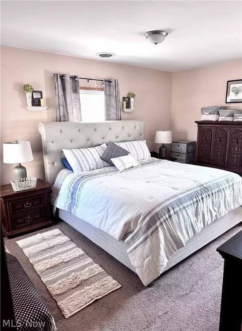 Bedroom - 315 E State St, Newcomerstown, OH 43832 photo 3 of 5