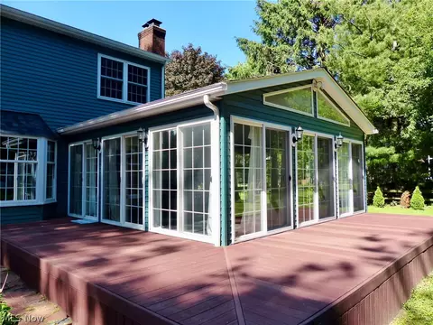 Exterior - 9144 Gregory Ct, Mentor, OH 44060 photo 6 of 14