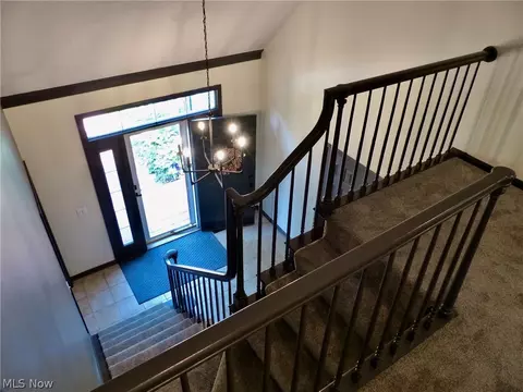 Entry Way - 9144 Gregory Ct, Mentor, OH 44060 photo 4 of 4