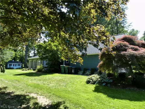 Exterior - 9144 Gregory Ct, Mentor, OH 44060 photo 12 of 14