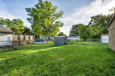 179 Caroline St, Elyria, OH 44035 photo 40