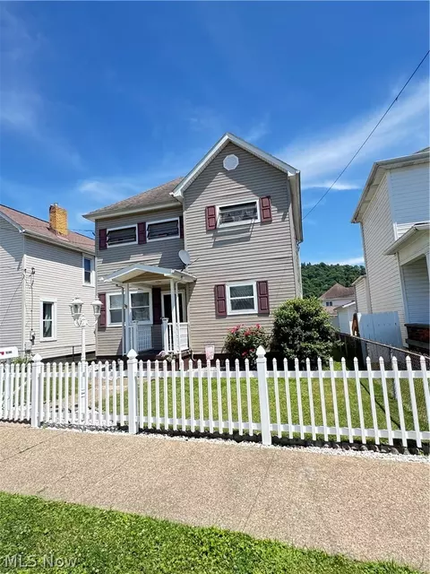 3624 Lincoln Ave, Shadyside, OH 43947