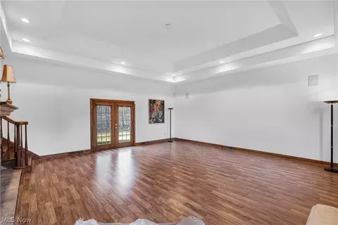 Living - 4000 Shields Rd, Canfield, OH 44406 photo 5 of 5