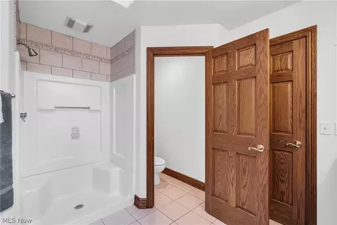 Bath - 4000 Shields Rd, Canfield, OH 44406 photo 6 of 8