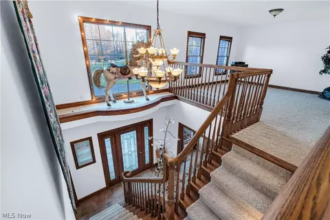 Entry Way - 4000 Shields Rd, Canfield, OH 44406 photo 5 of 8
