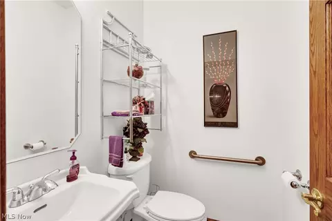 Bath - 4000 Shields Rd, Canfield, OH 44406 photo 1 of 8