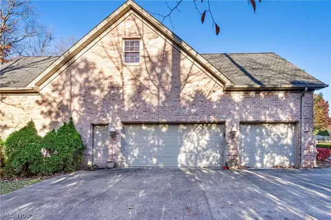 Exterior - 4000 Shields Rd, Canfield, OH 44406 photo 11 of 11