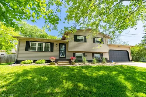 5732 Benjamin St SW, Canton, OH 44706