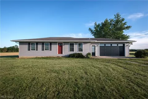 2403 Brokensword Rd, Bucyrus, OH 44820