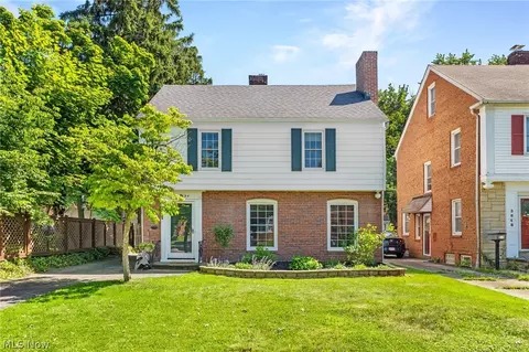 3854 Bethany Rd, University Heights, OH 44118