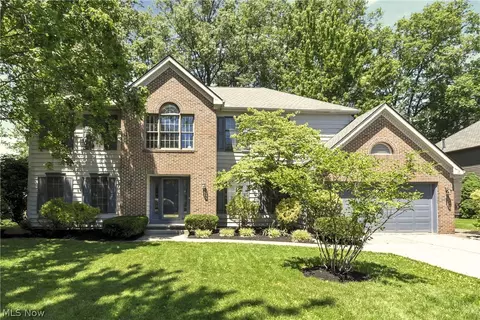30536 Mallard Cv, Westlake, OH 44145