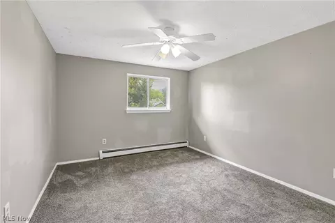 Bedroom - 618 State St, Elyria, OH 44035 photo 4 of 9