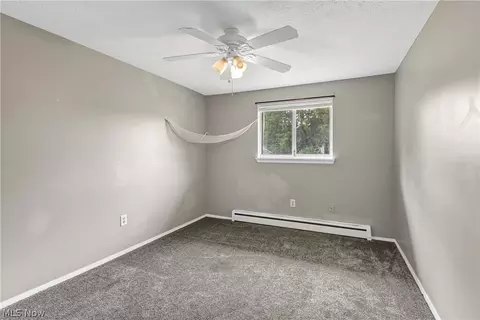 Bedroom - 618 State St, Elyria, OH 44035 photo 6 of 9