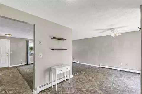 Living - 618 State St, Elyria, OH 44035 photo 10 of 14