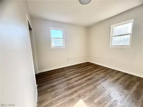 Bedroom - 2044 E 29th St, Lorain, OH 44055 photo 2 of 5