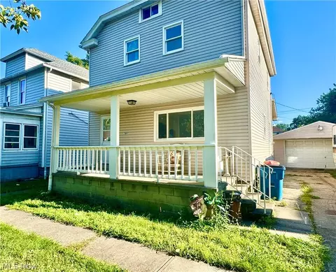 2044 E 29th St, Lorain, OH 44055