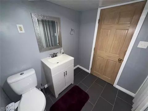Bath - 448 Meadowbrook Ave, Boardman, OH 44512 photo 3 of 6