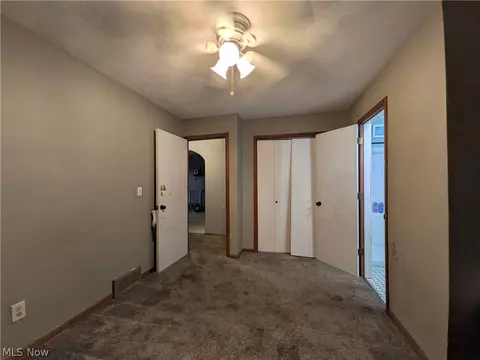 Bedroom - 41386 Schadden Rd, Elyria, OH 44035 photo 5 of 7
