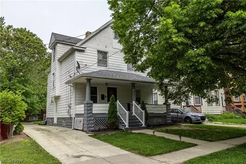 1465 Newman Ave, Lakewood, OH 44107