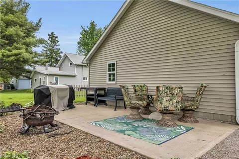 34 Verlin St, Wakeman, OH 44889 photo 4