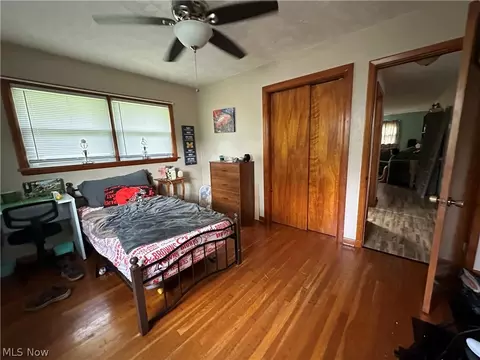 Bedroom - 61900 Fairview Rd, Barnesville, OH 43713 photo 4 of 4