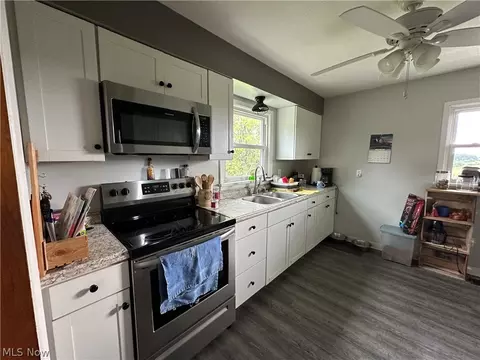 Kitchen - 61900 Fairview Rd, Barnesville, OH 43713 photo 1 of 3
