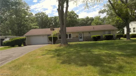 147 Georgette Dr, Grafton, OH 44044