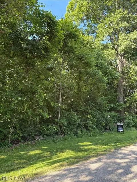 Tarkman Drive, Nashport, OH 43830