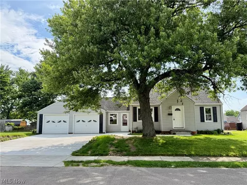 2624 Ellis Ave NE, Canton, OH 44705
