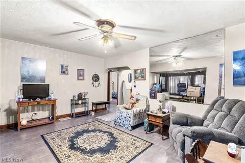 Living - 1402 E Wheeling Ave, Cambridge, OH 43725 photo 1 of 1