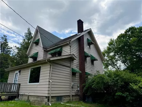 Exterior - 85 Homestead Dr, Boardman, OH 44512 photo 3 of 4